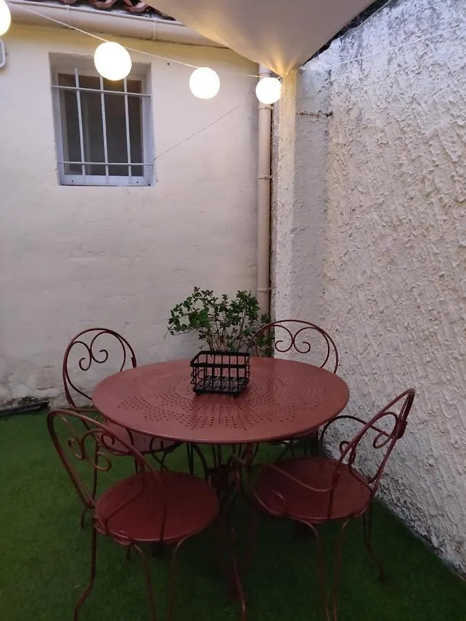 Holiday home La Maisonnette De Saint Chamas